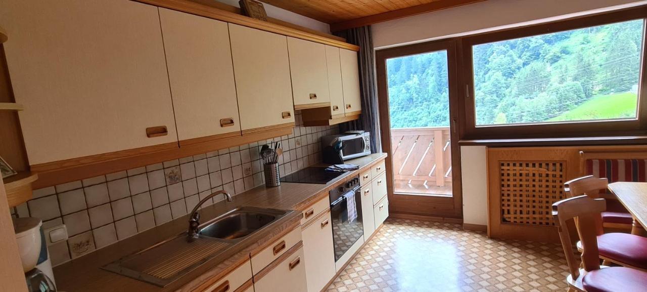 Haus Tuxerklamm Apartment Finkenberg Bagian luar foto